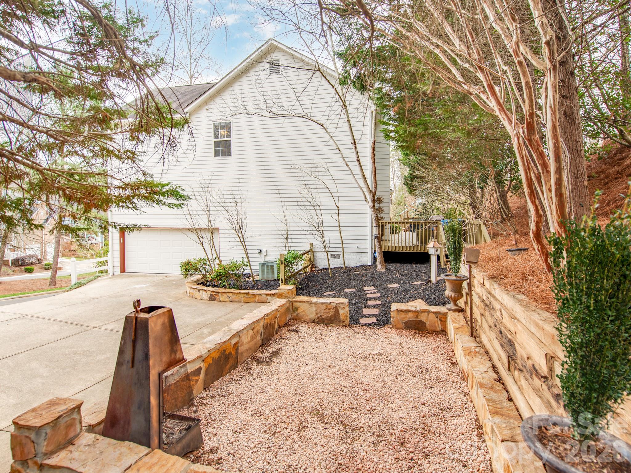 14204 Queens Carriage Place