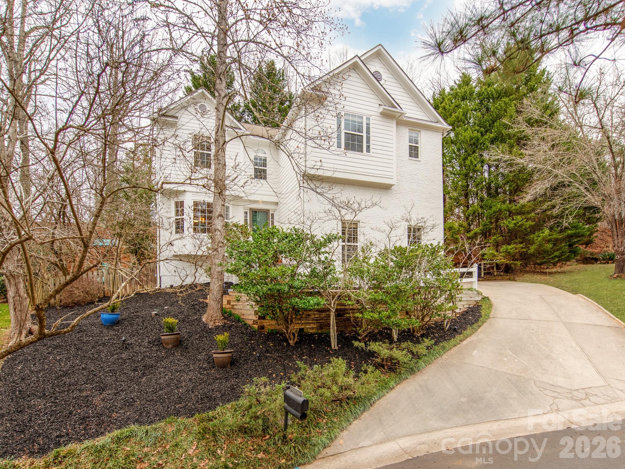 14204 Queens Carriage Place