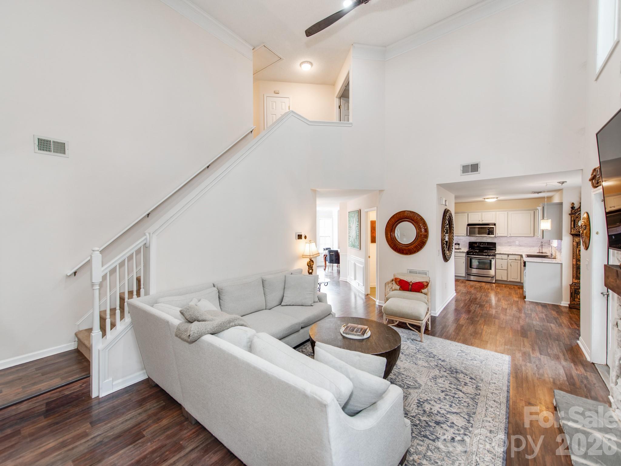 14204 Queens Carriage Place