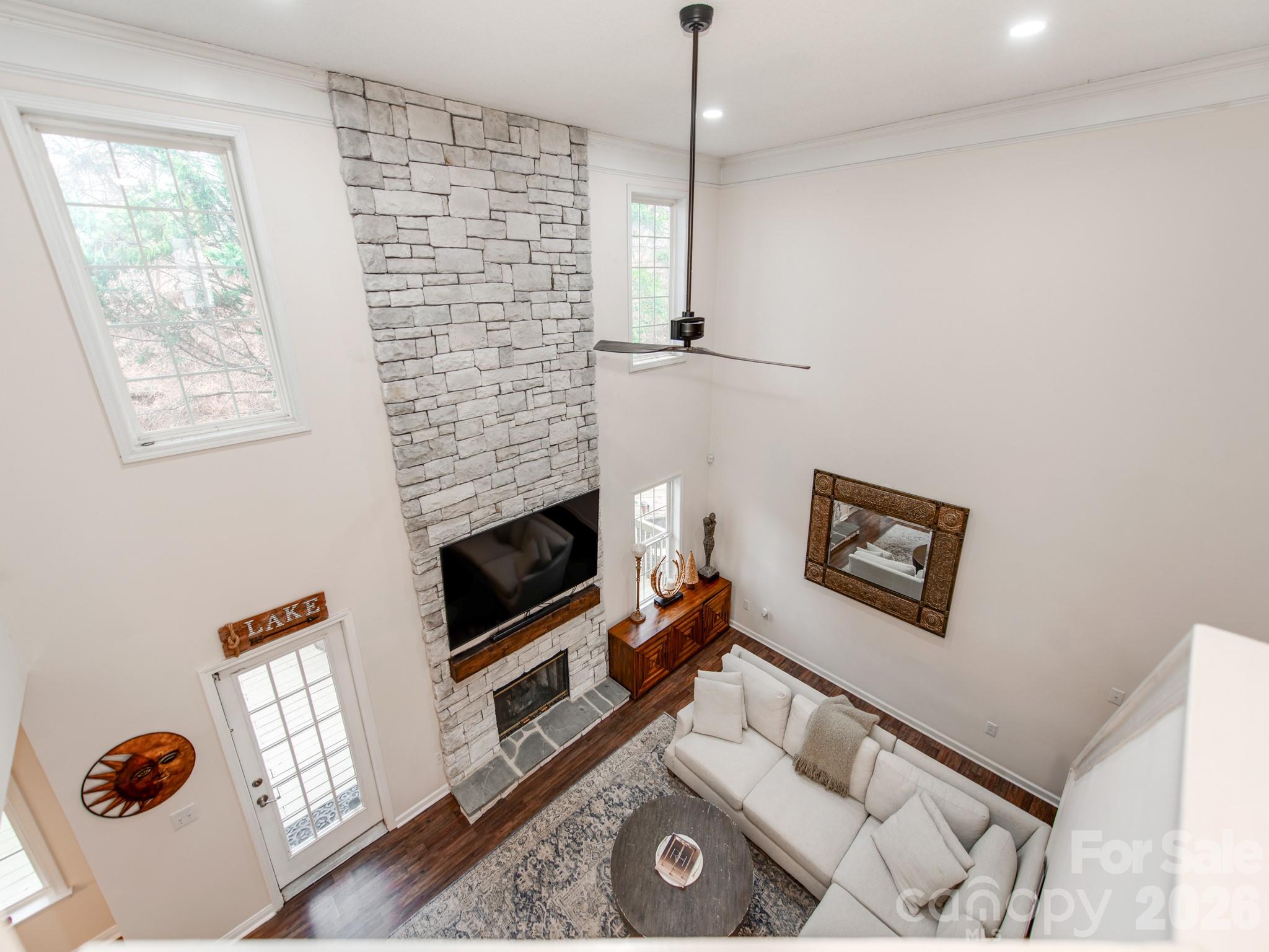 14204 Queens Carriage Place