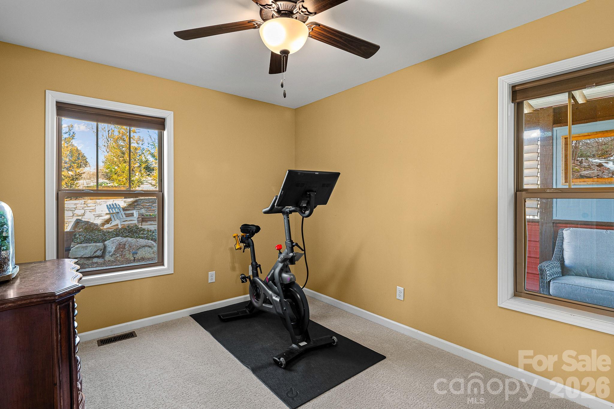 5 Yarrow Meadow Road