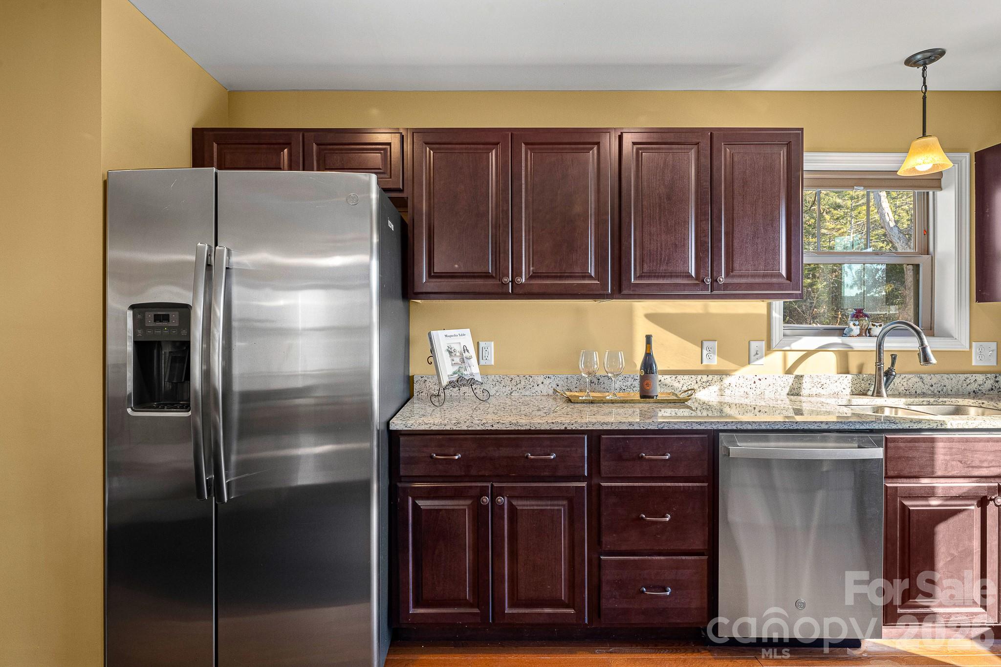 5 Yarrow Meadow Road