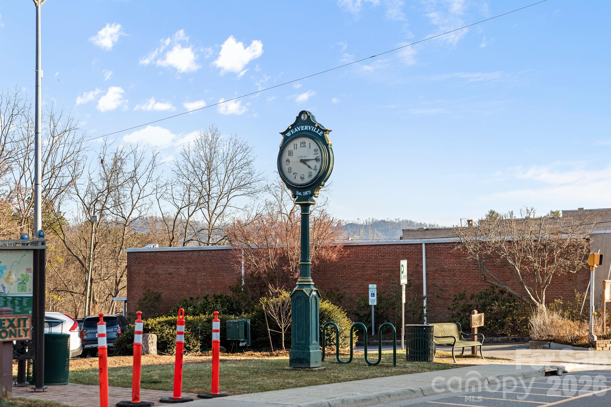 5 Yarrow Meadow Road