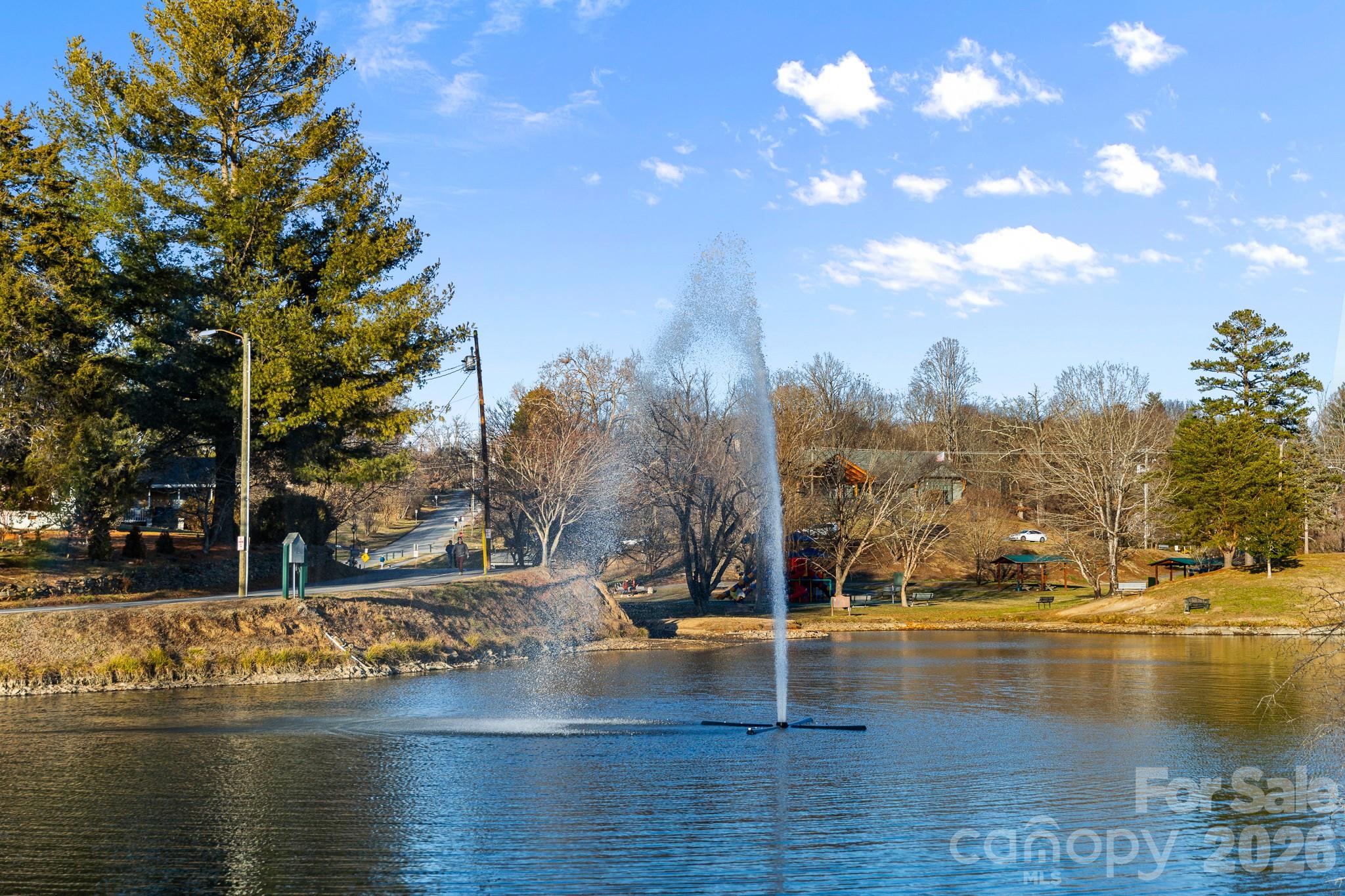 5 Yarrow Meadow Road