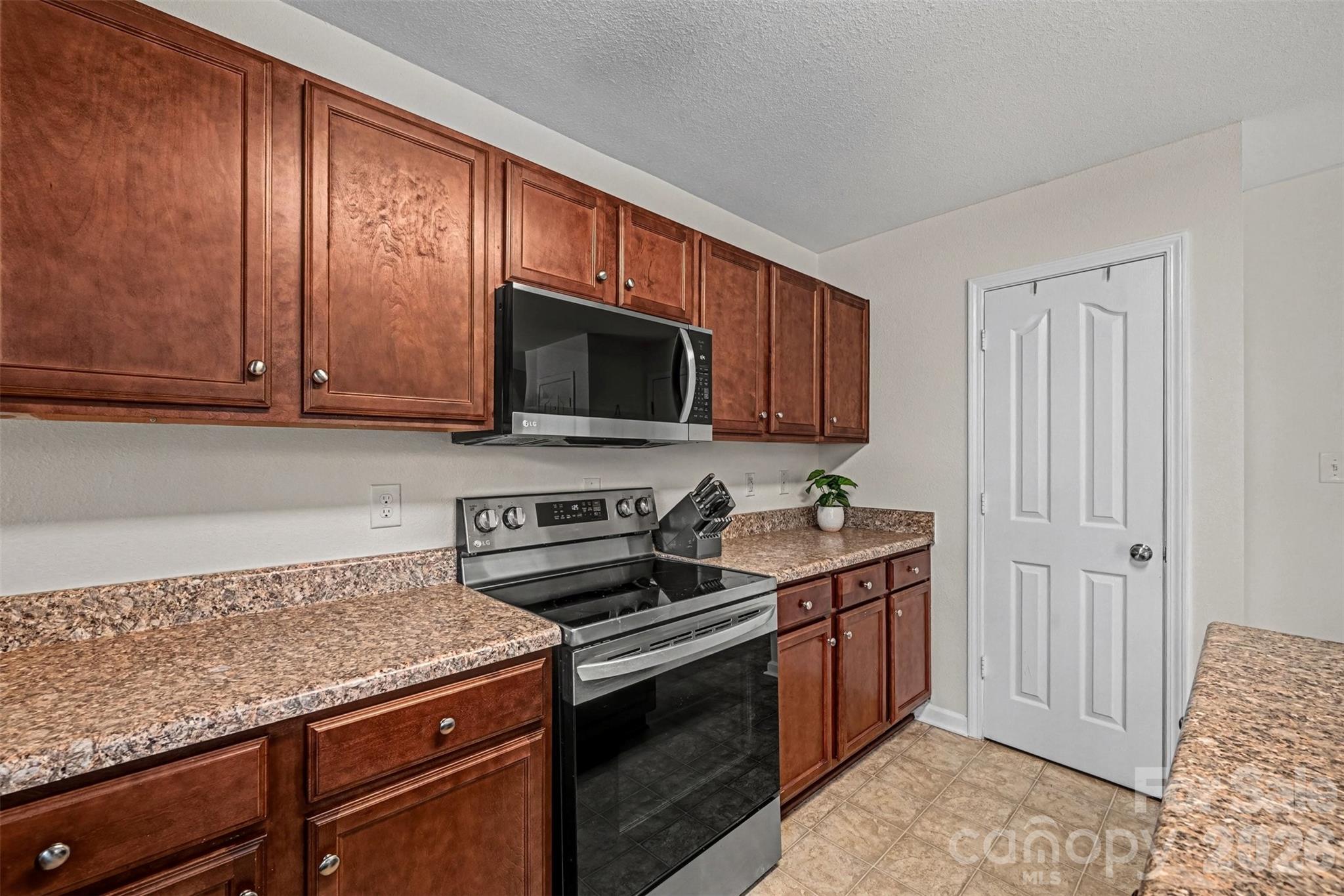 4804 Manchineel Lane