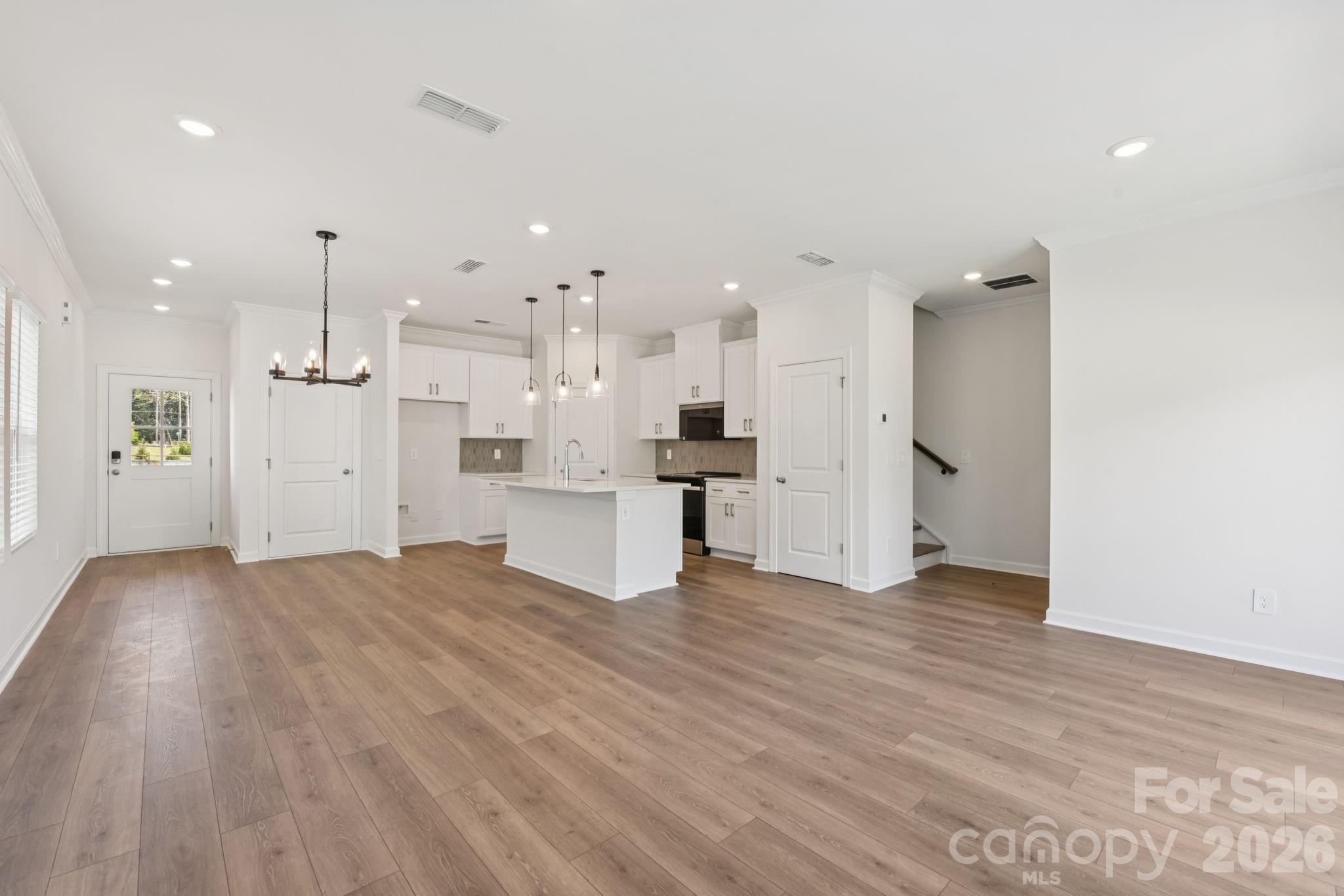 422 Markridge Loop