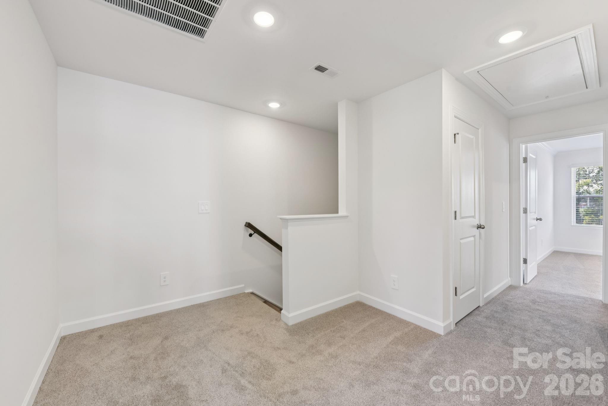 422 Markridge Loop