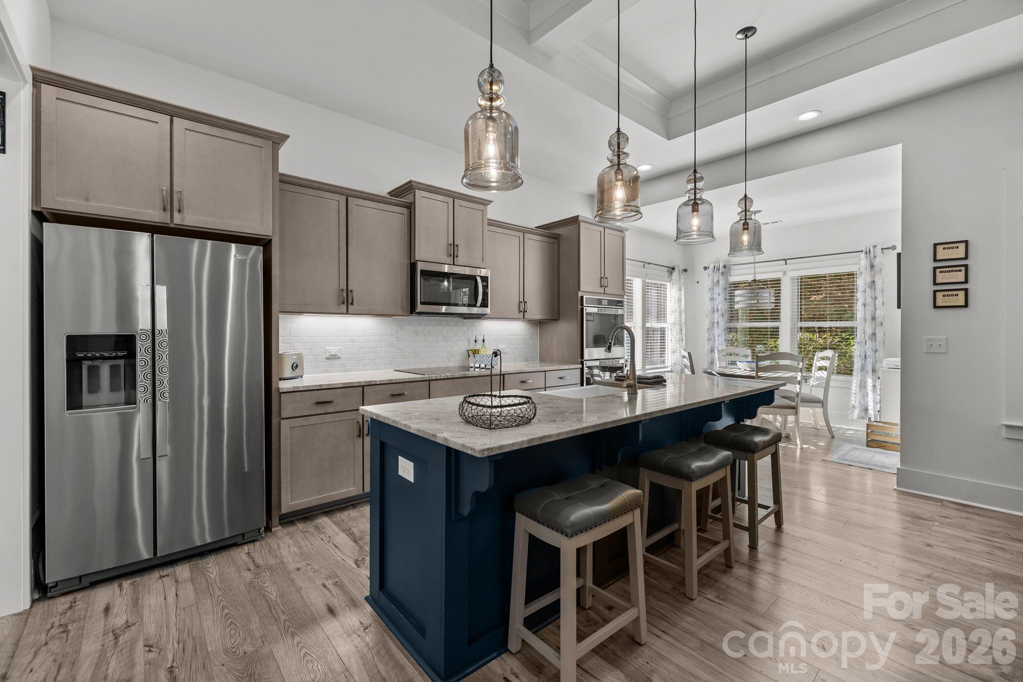 1512 Trevino Way