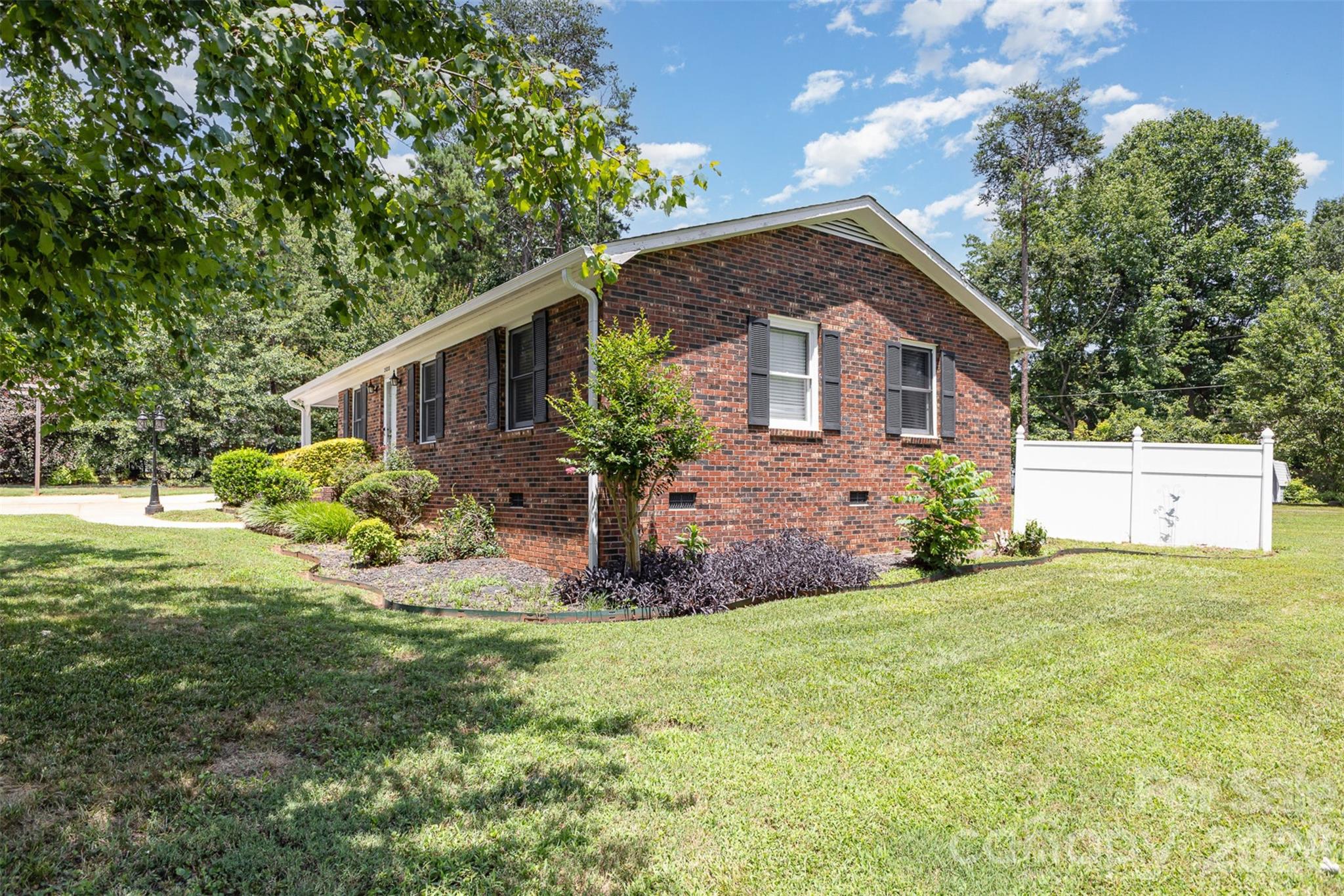 2028 Rock Springs Circle