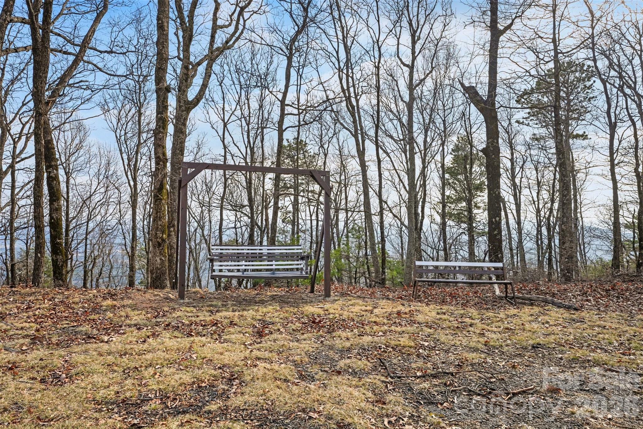 5475 Pine Ridge Drive