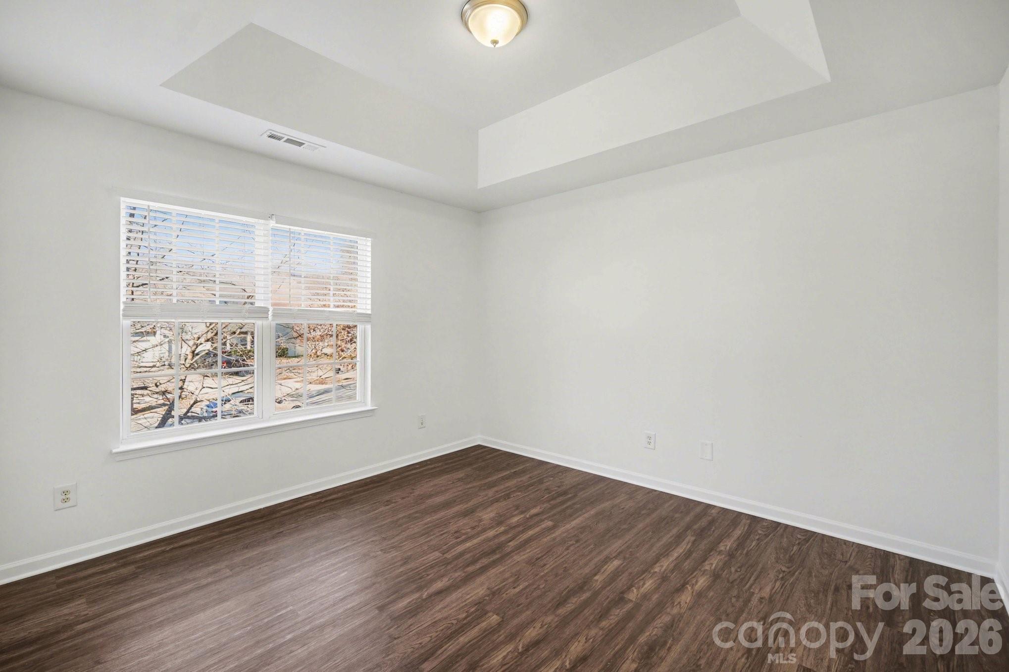 925 Southridge Drive