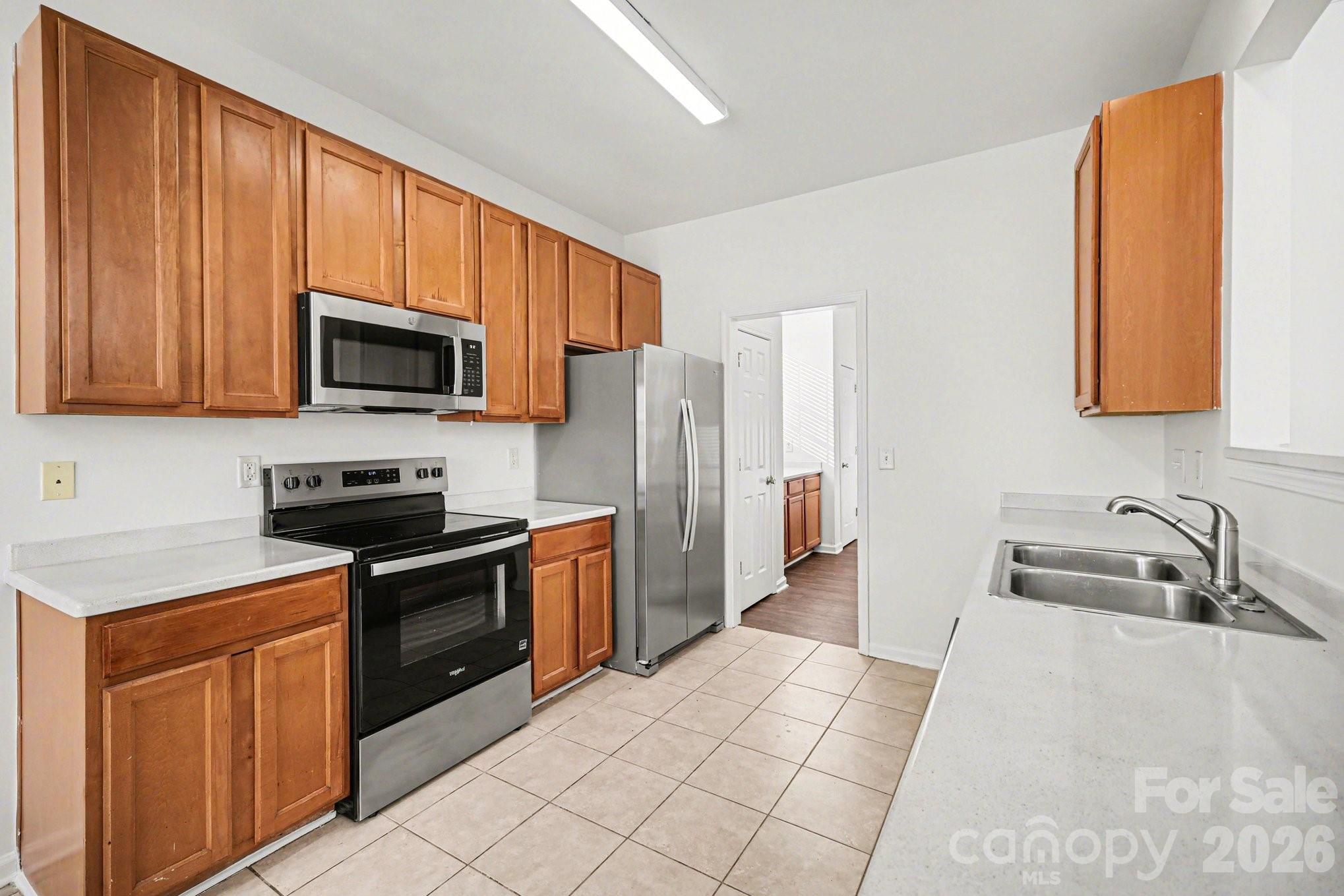 925 Southridge Drive