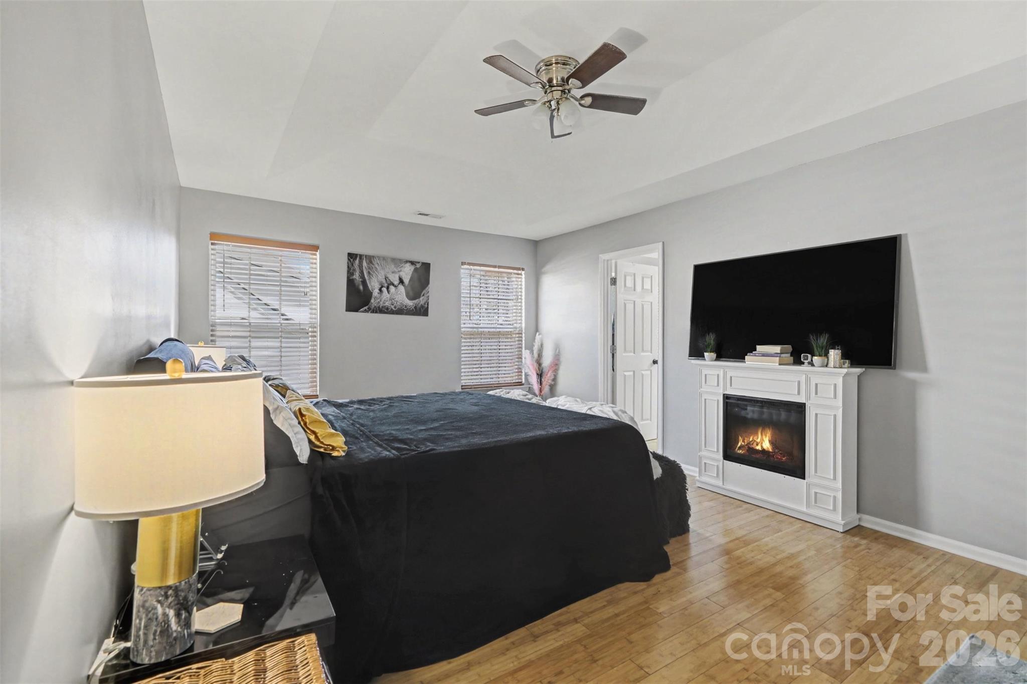 1432 Bedlington Drive NW