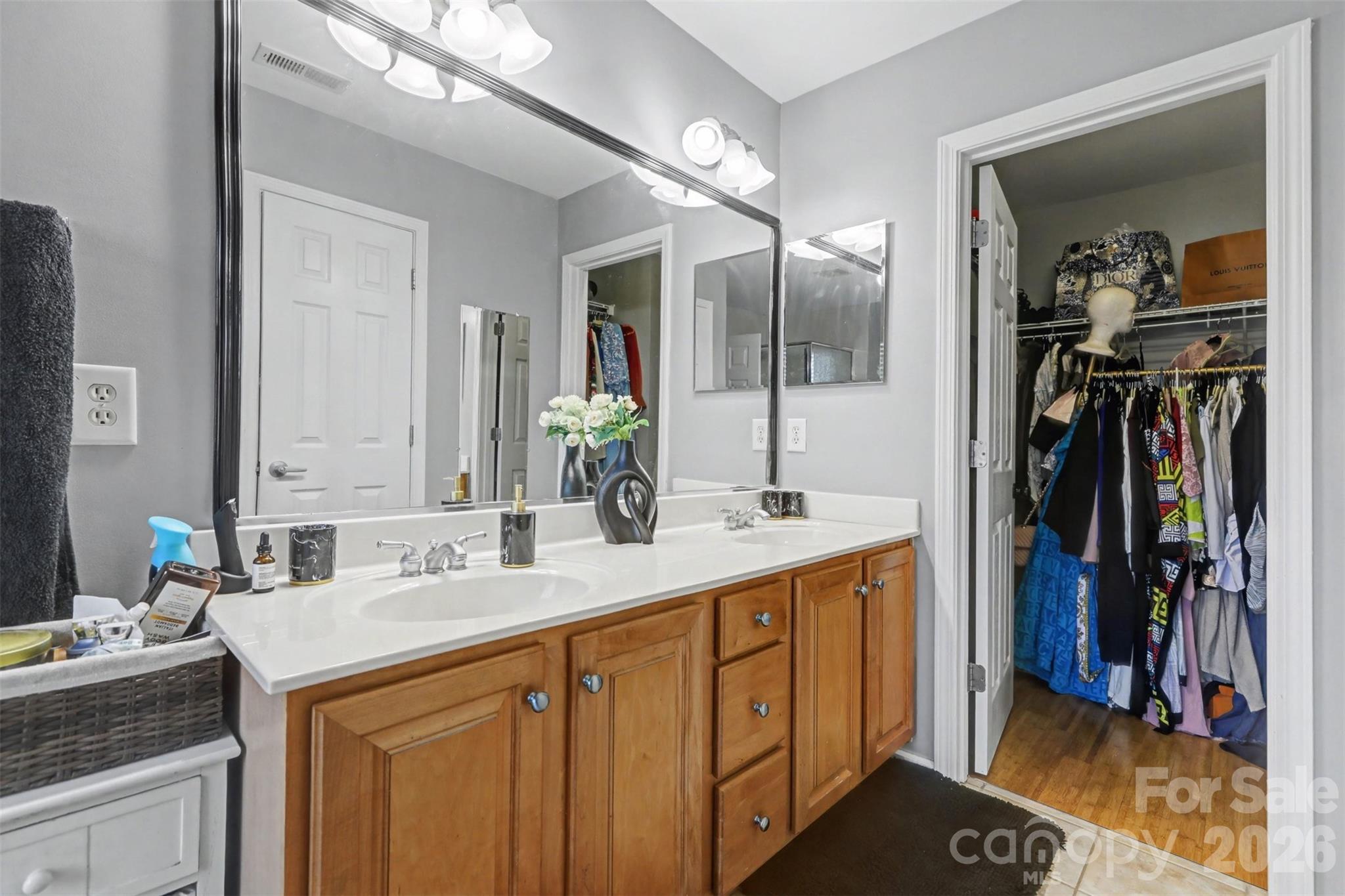 1432 Bedlington Drive NW