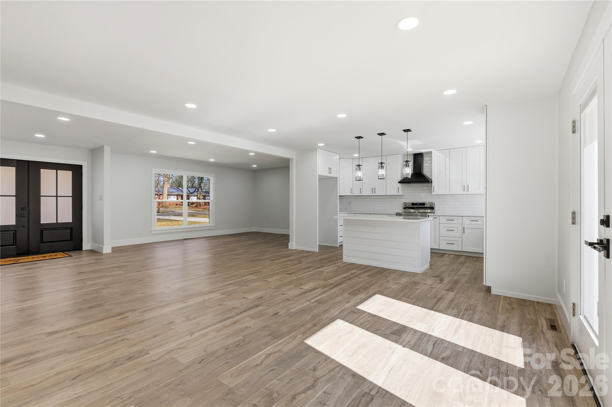 7834 Rainbow Drive