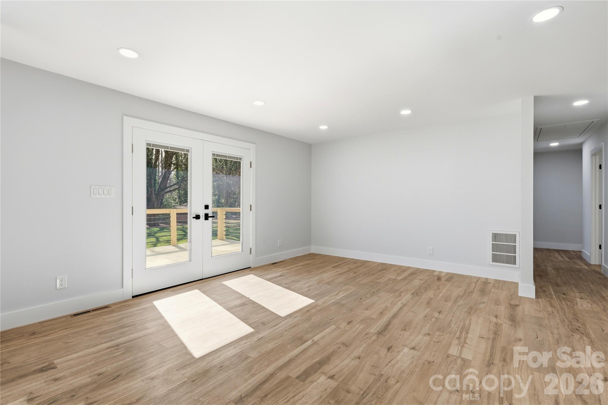 7834 Rainbow Drive