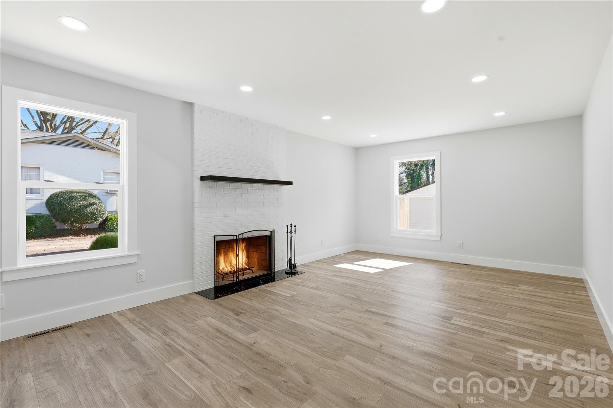 7834 Rainbow Drive