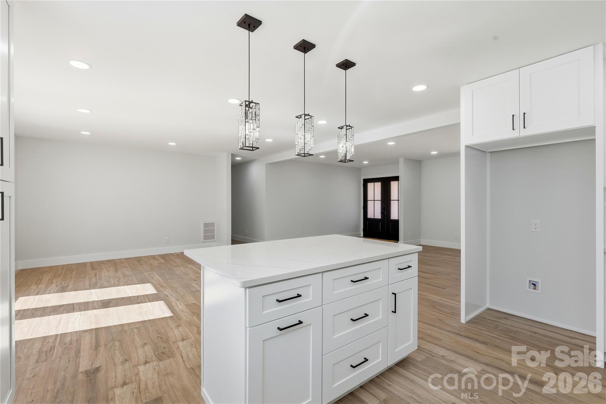 7834 Rainbow Drive