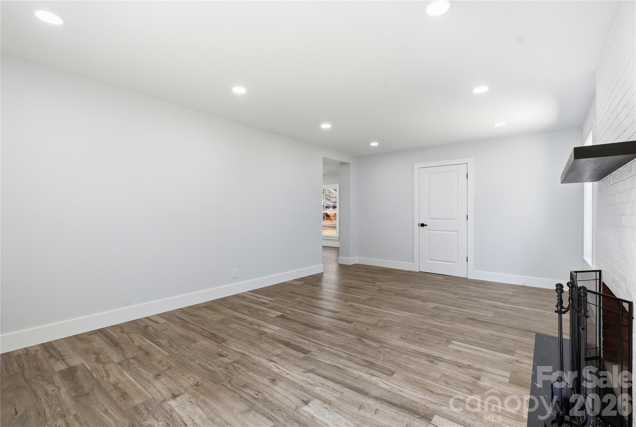 7834 Rainbow Drive