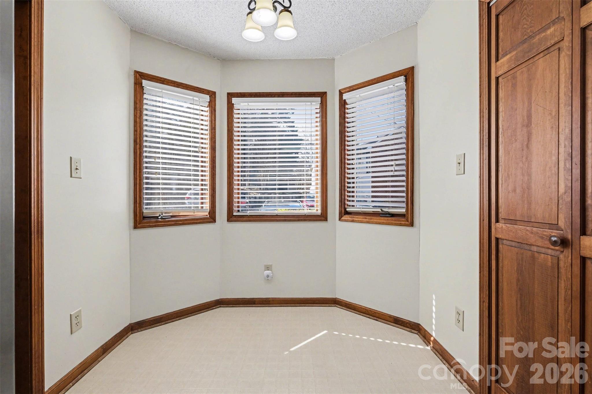 1036 Wexford Place NW