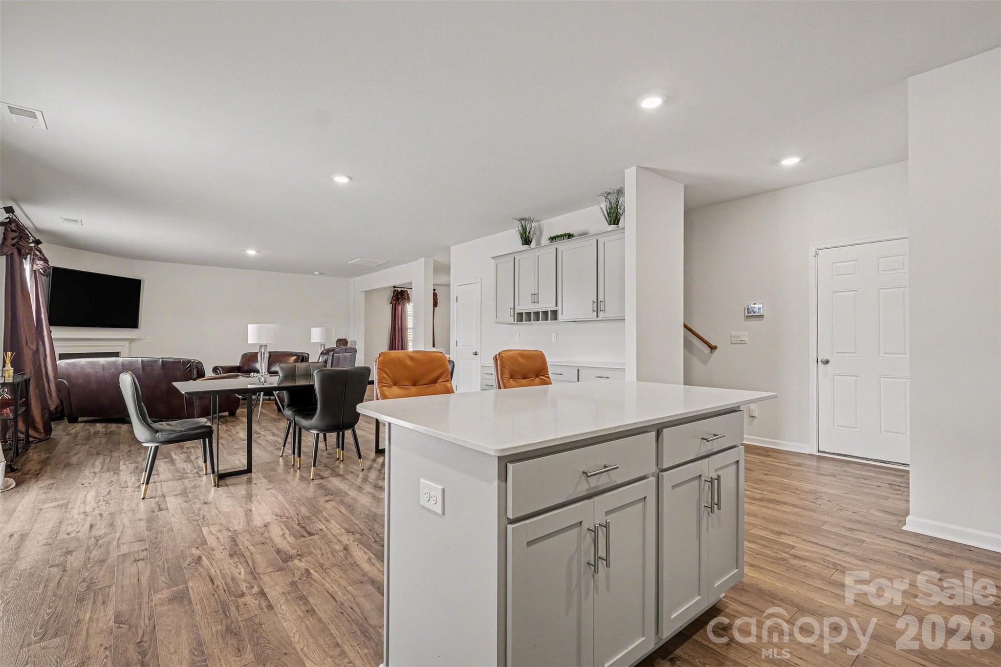 7991 Stonehouse Drive