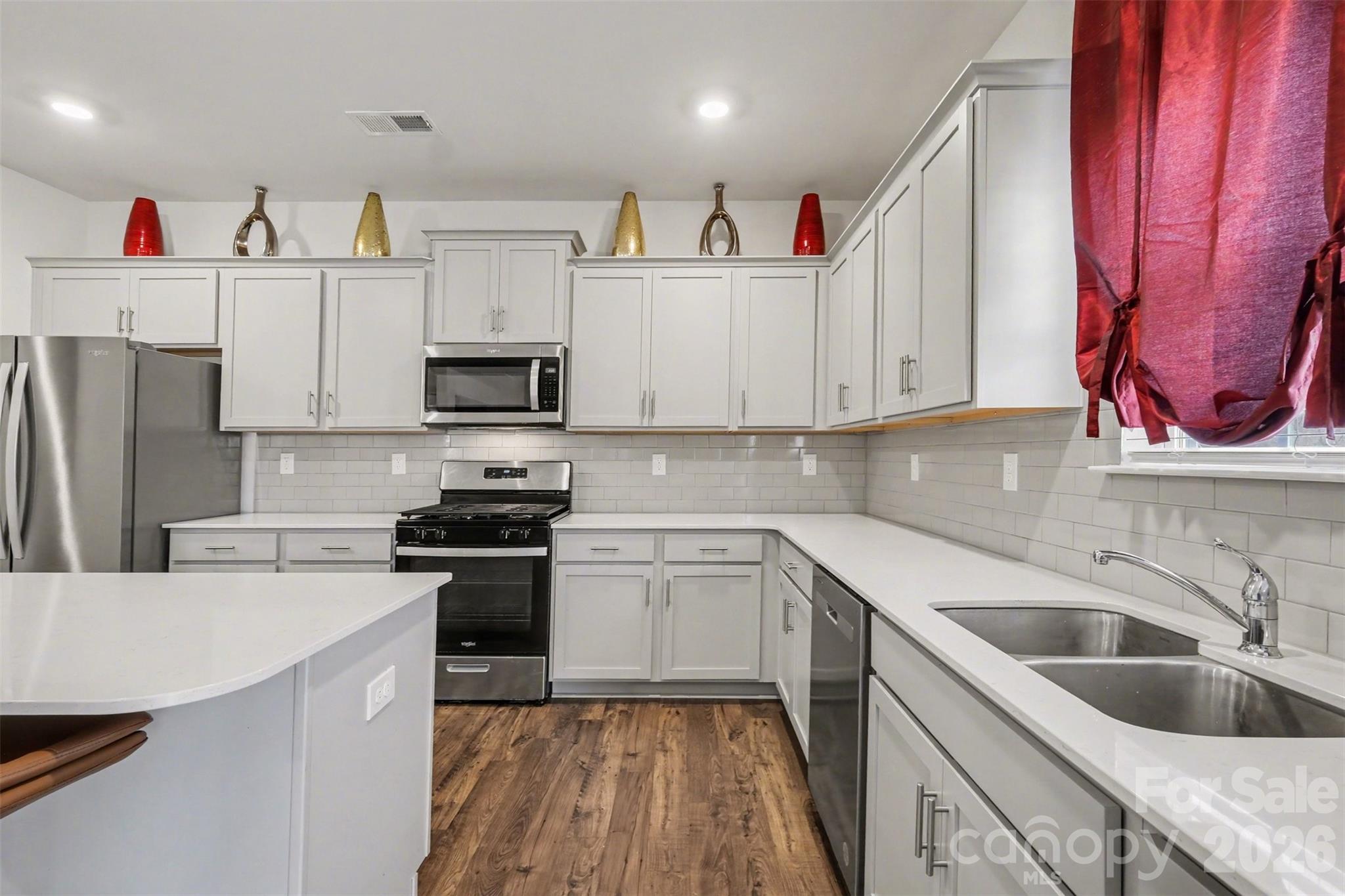 7991 Stonehouse Drive