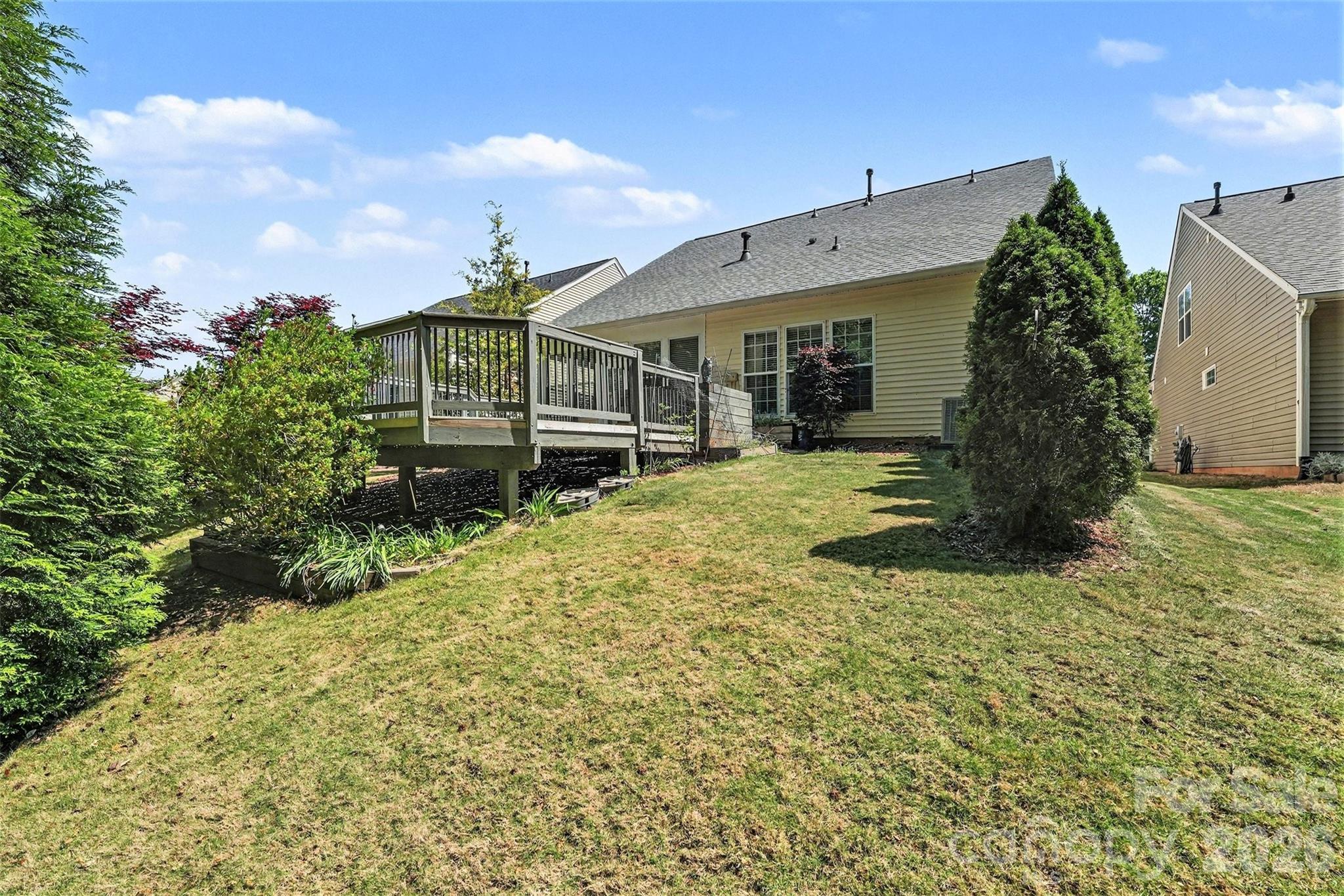 2124 Ashley River Road