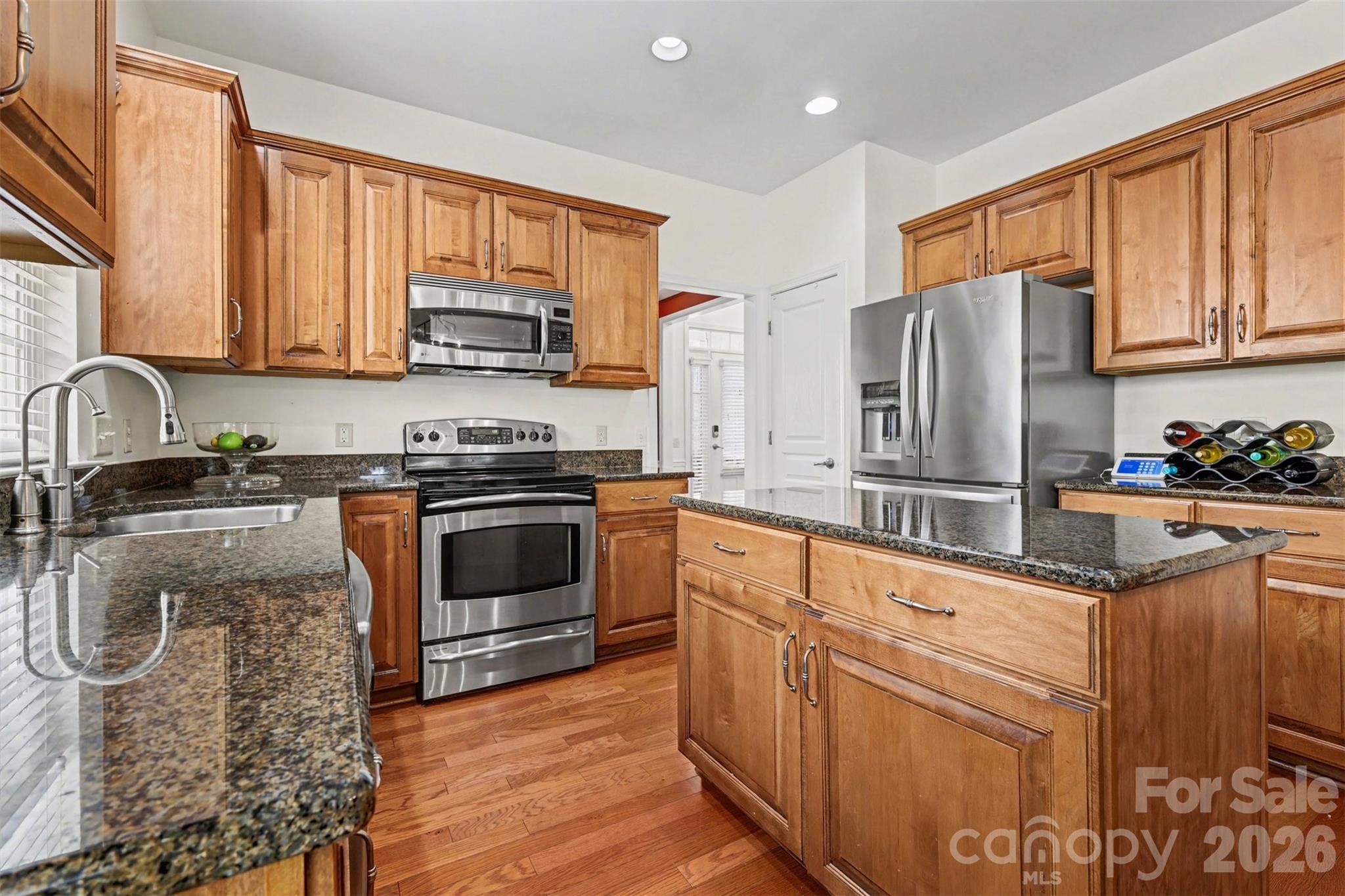 2124 Ashley River Road