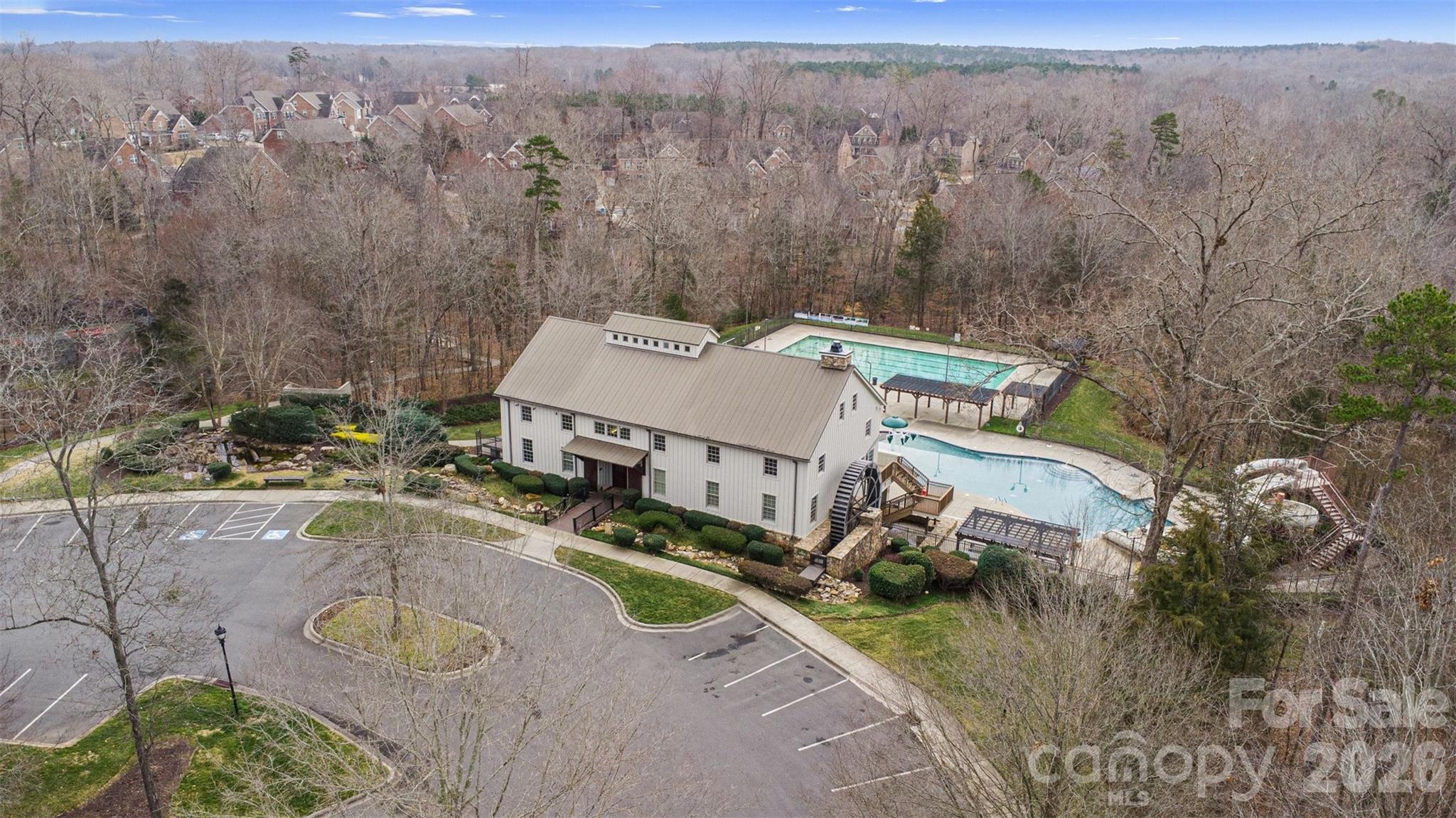 2124 Ashley River Road