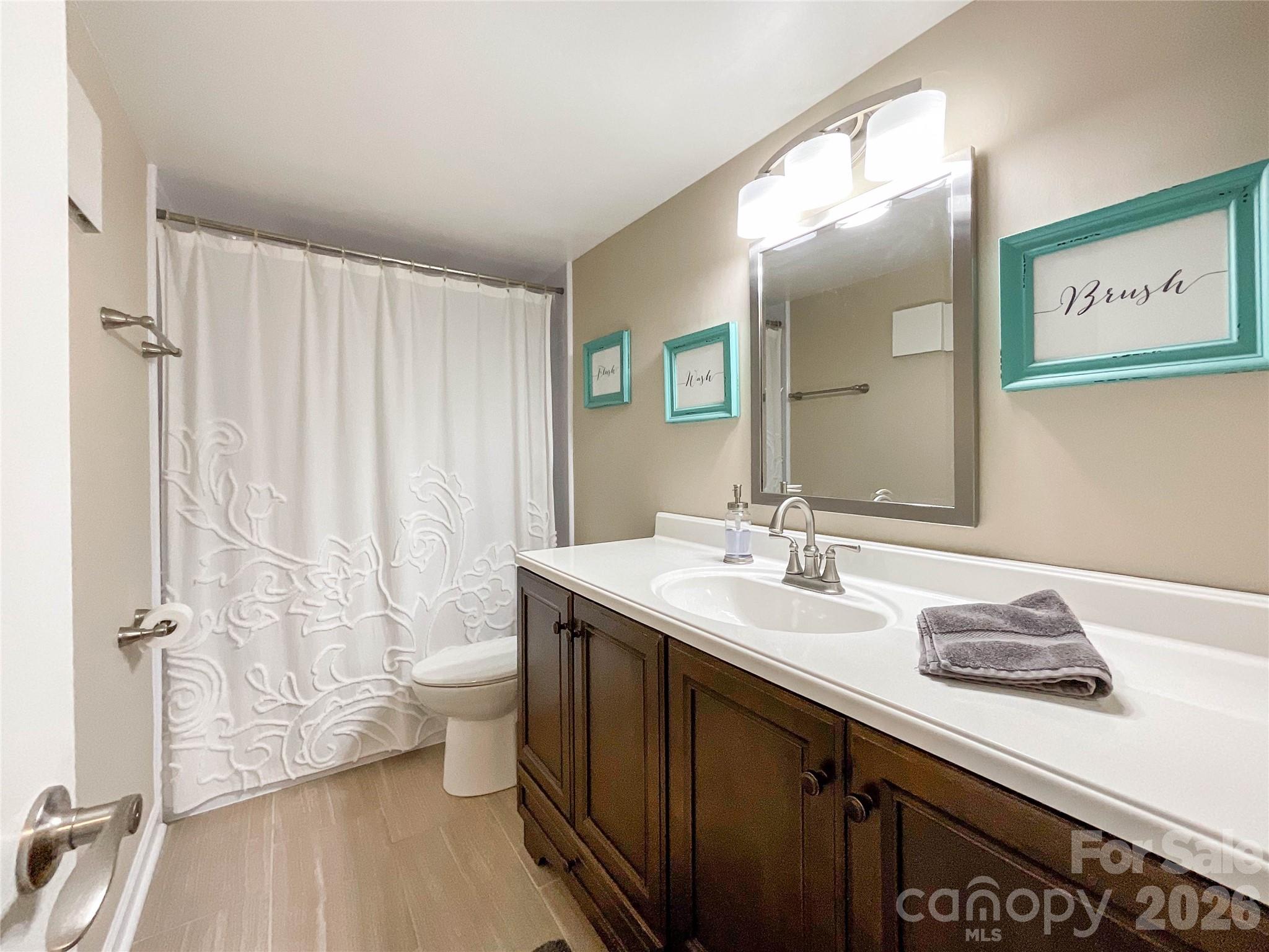 15920 Fieldstone Drive