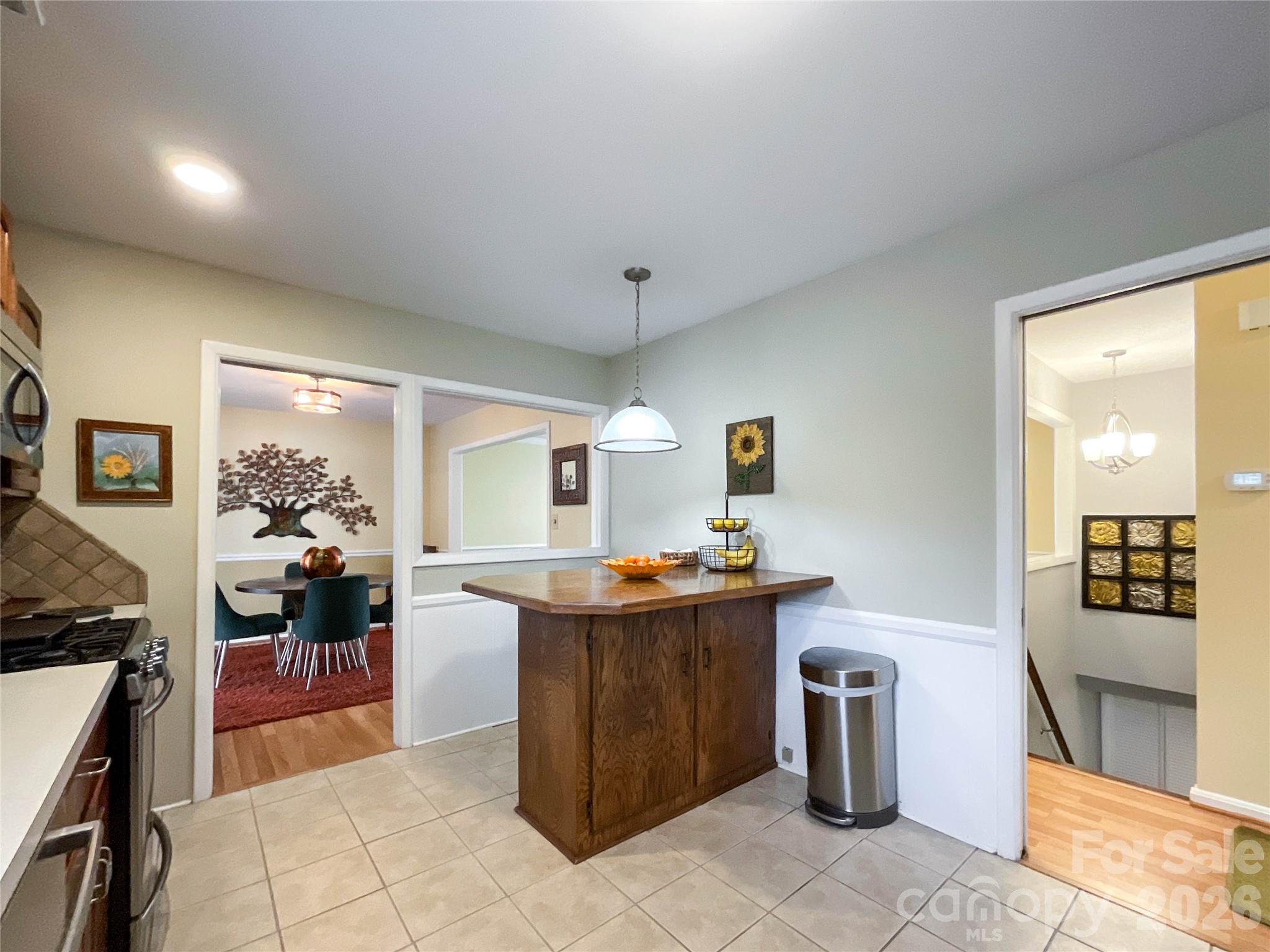 15920 Fieldstone Drive