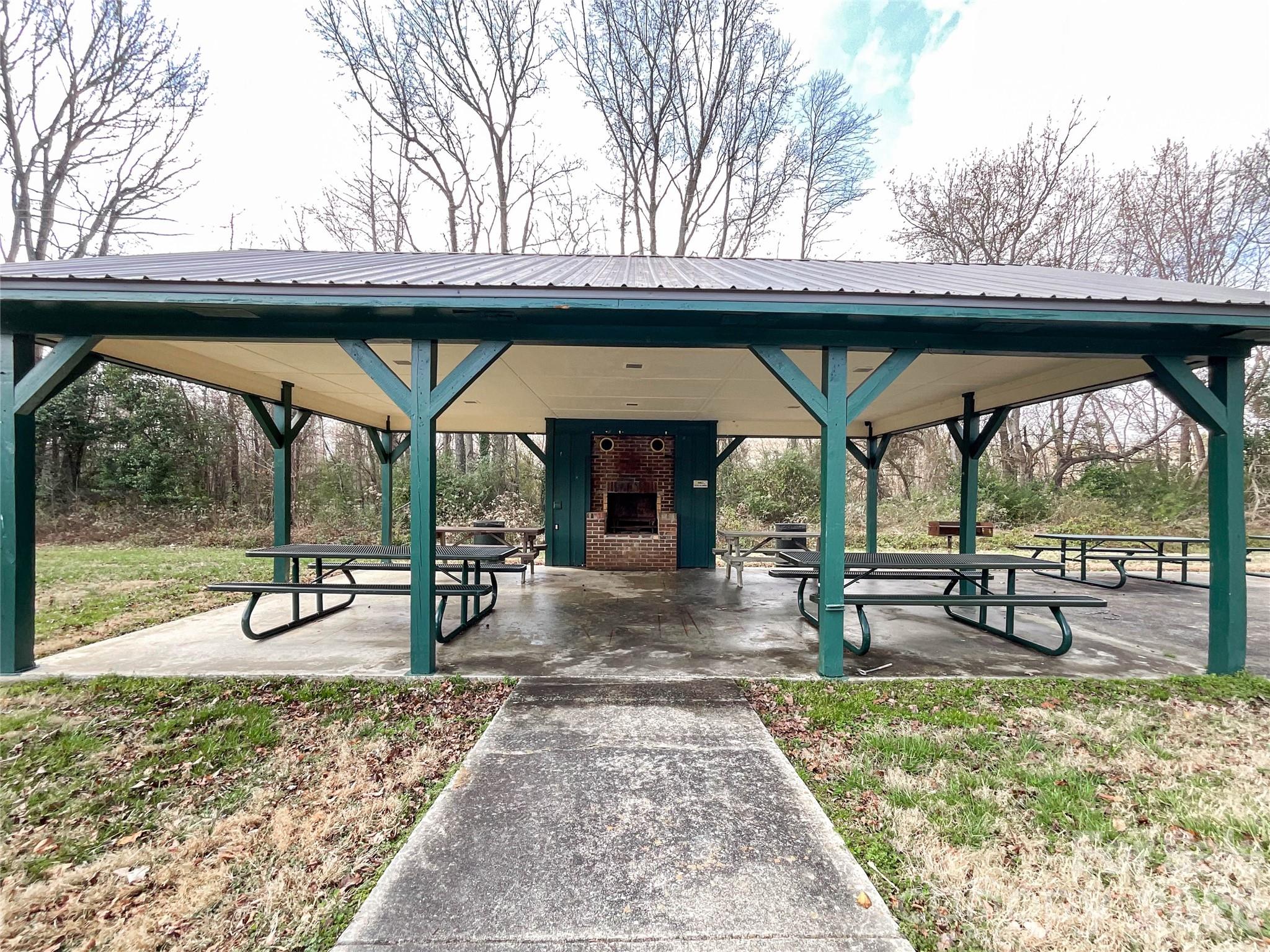 15920 Fieldstone Drive