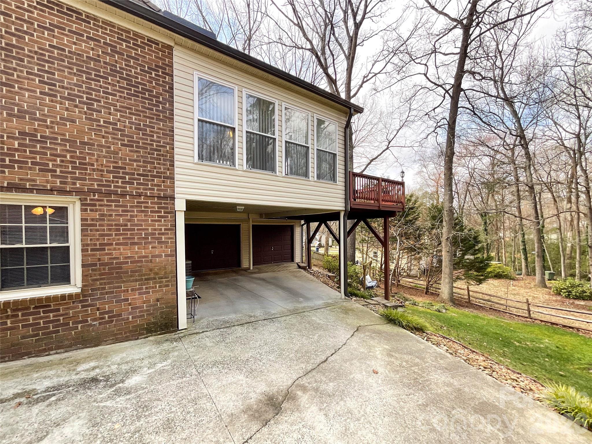 15920 Fieldstone Drive