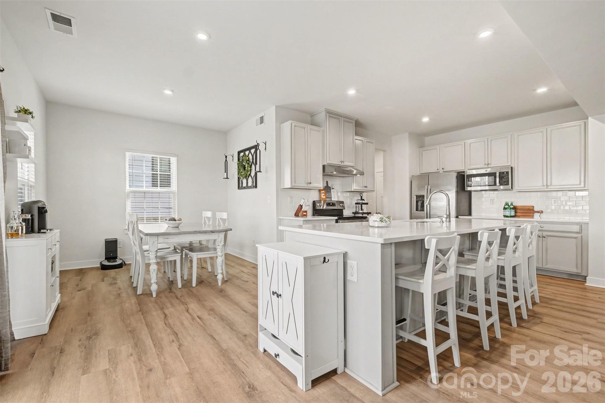 7020 Old Evergreen Parkway