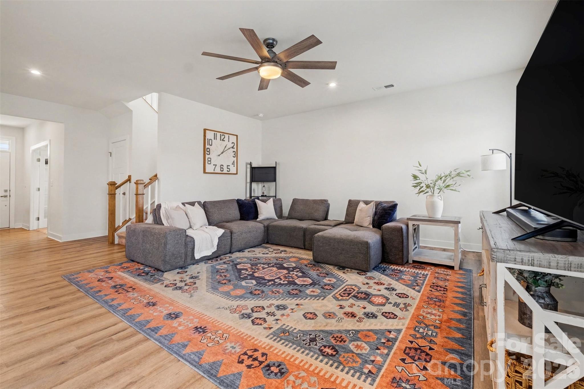 7020 Old Evergreen Parkway