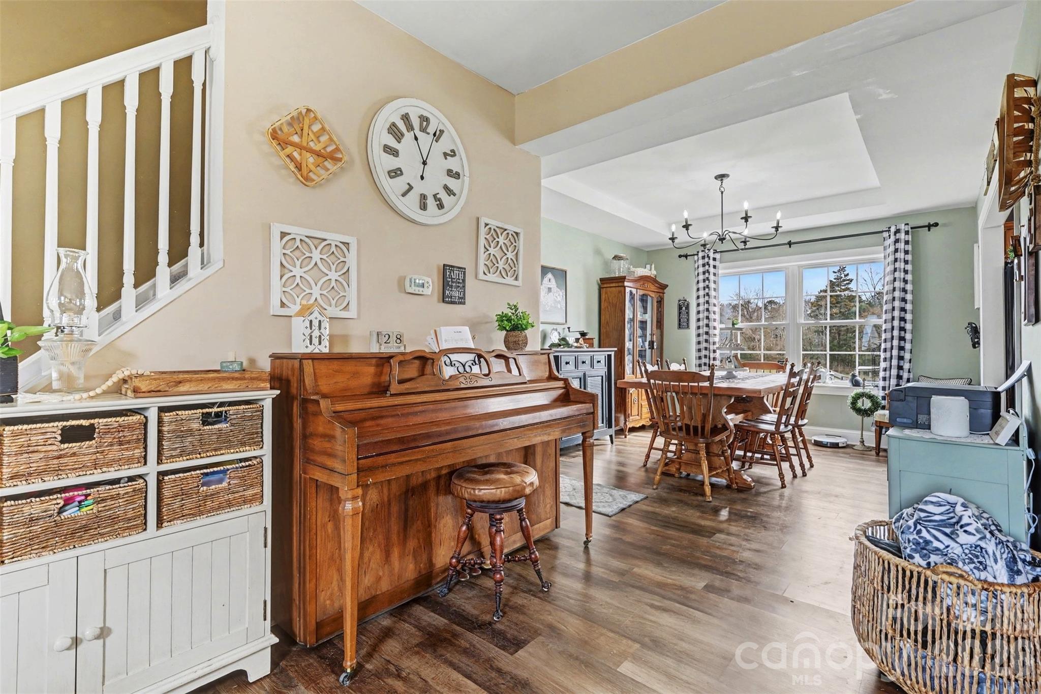 2262 Center Road