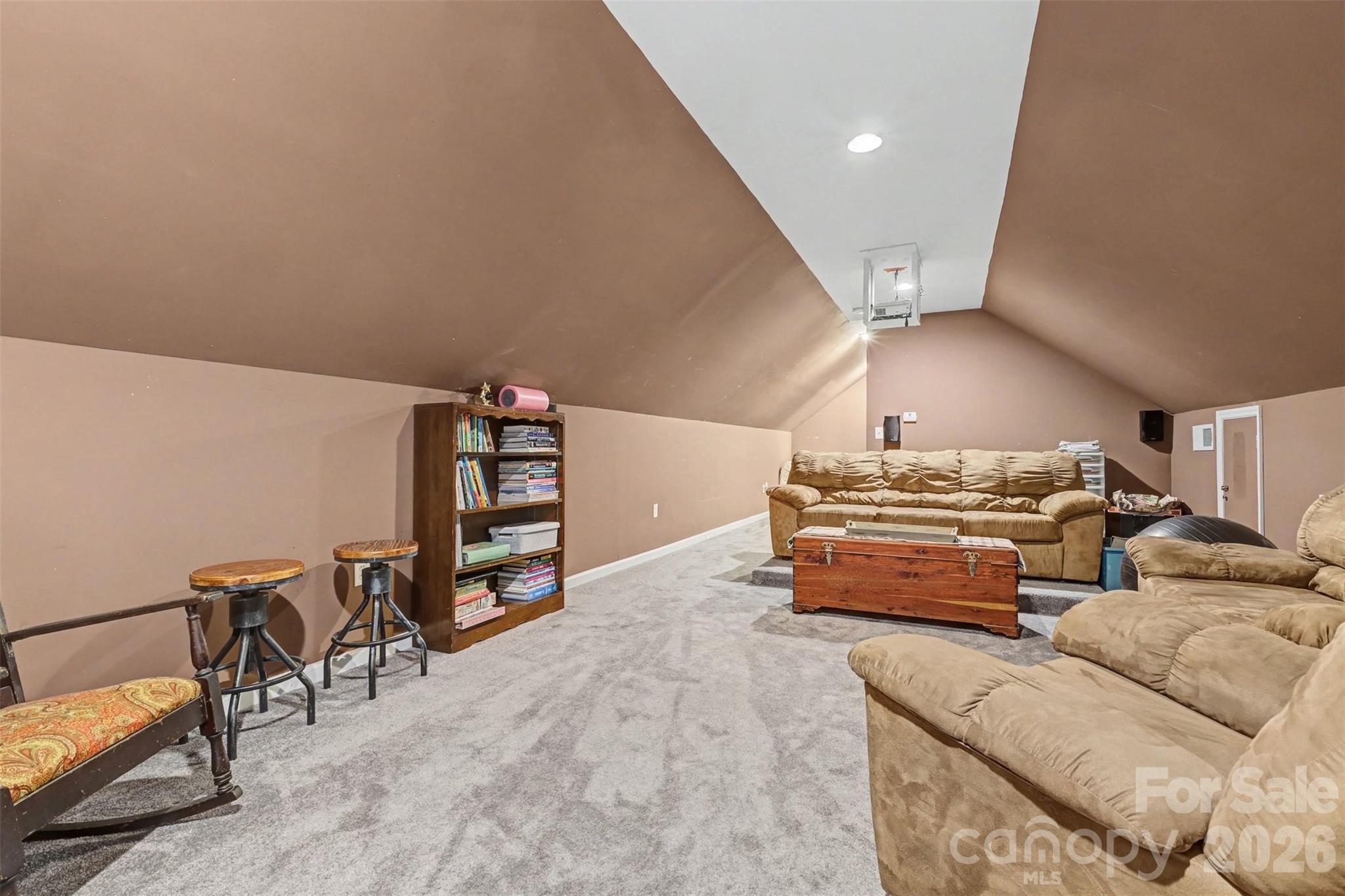 2262 Center Road