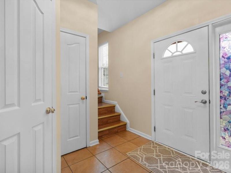 8212 Weeping Fig Lane