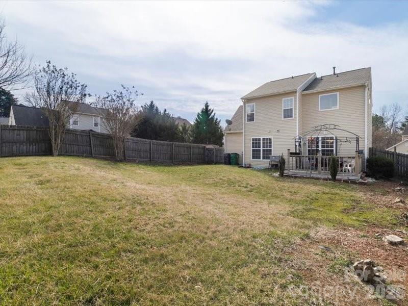 8212 Weeping Fig Lane