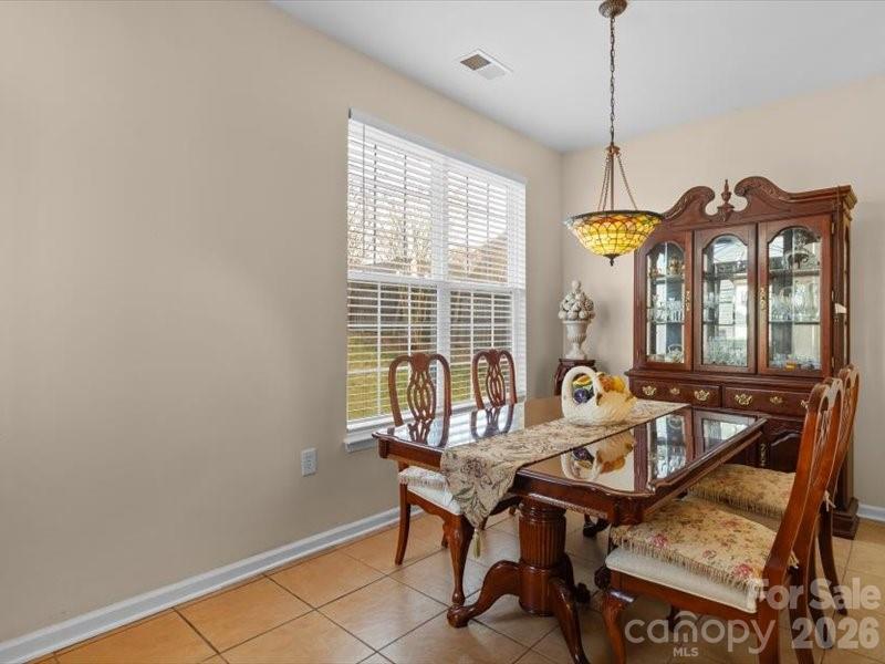 8212 Weeping Fig Lane