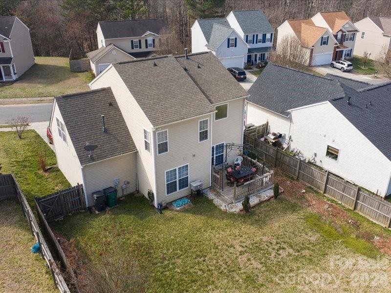 8212 Weeping Fig Lane