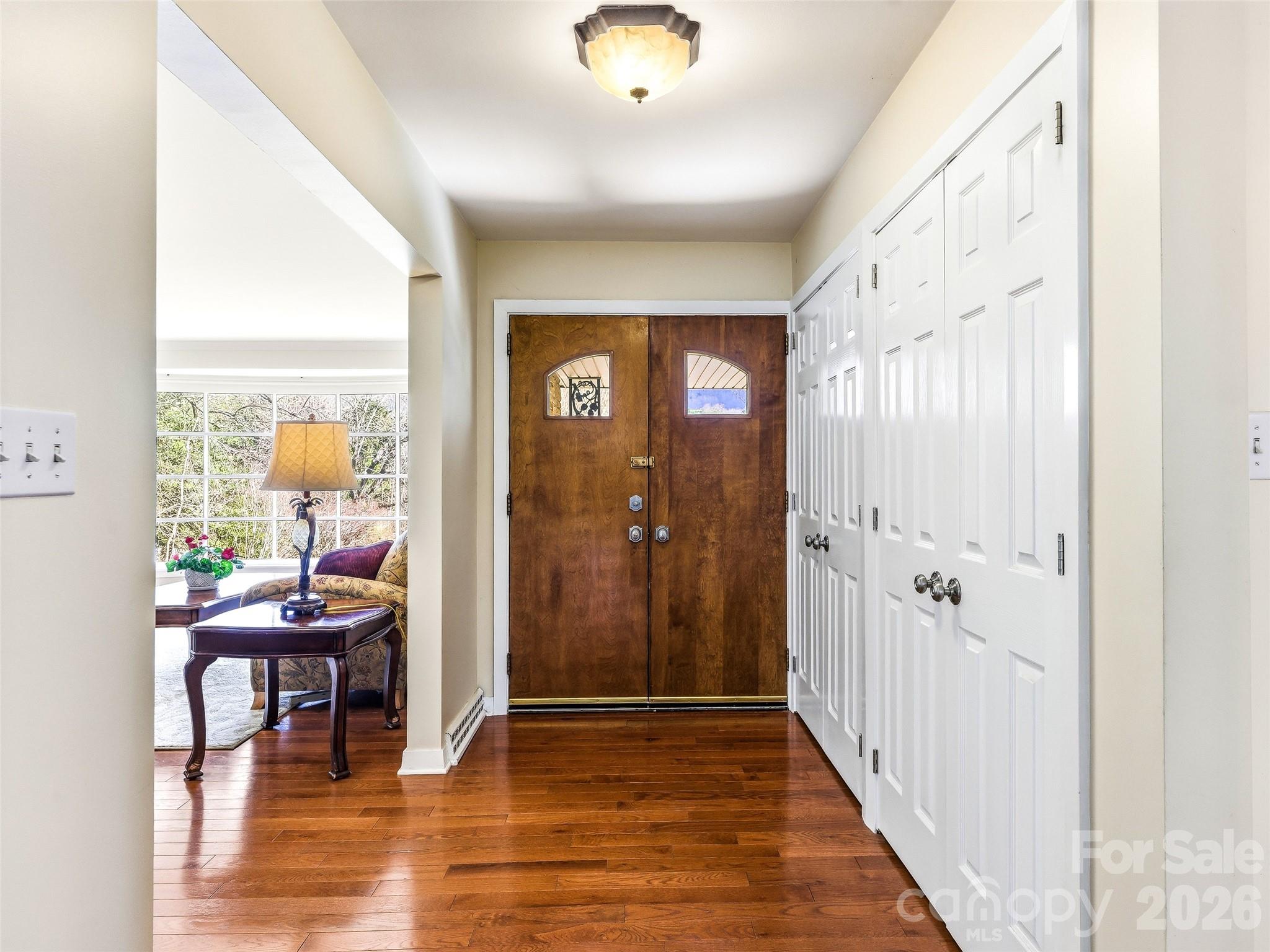 8 N Oak Forest Drive