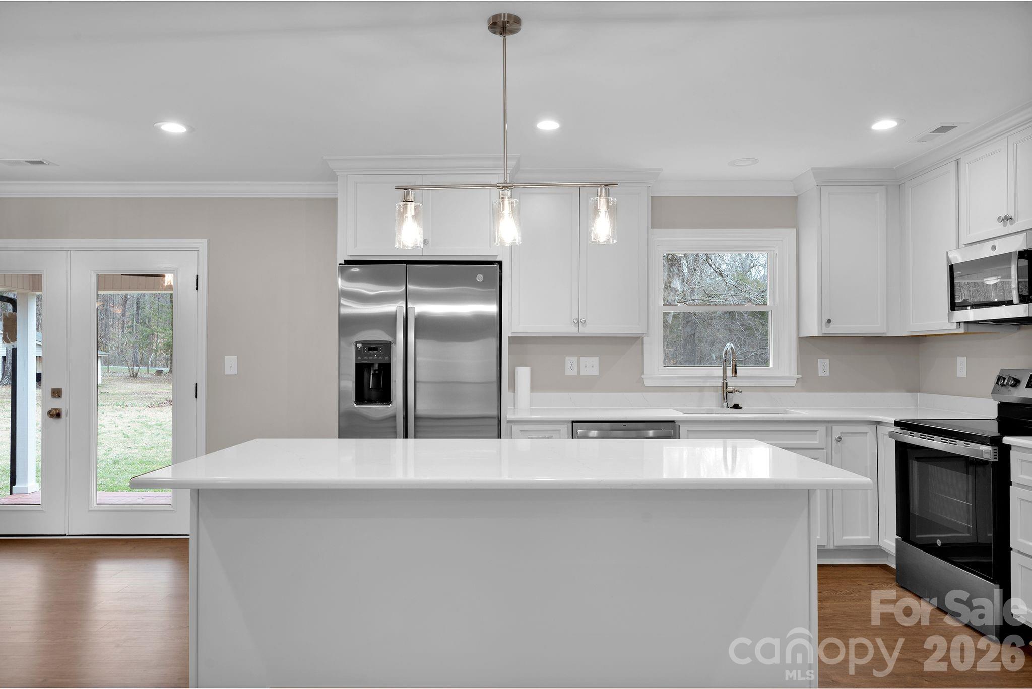 6125 Holland Drive Unit: 6
