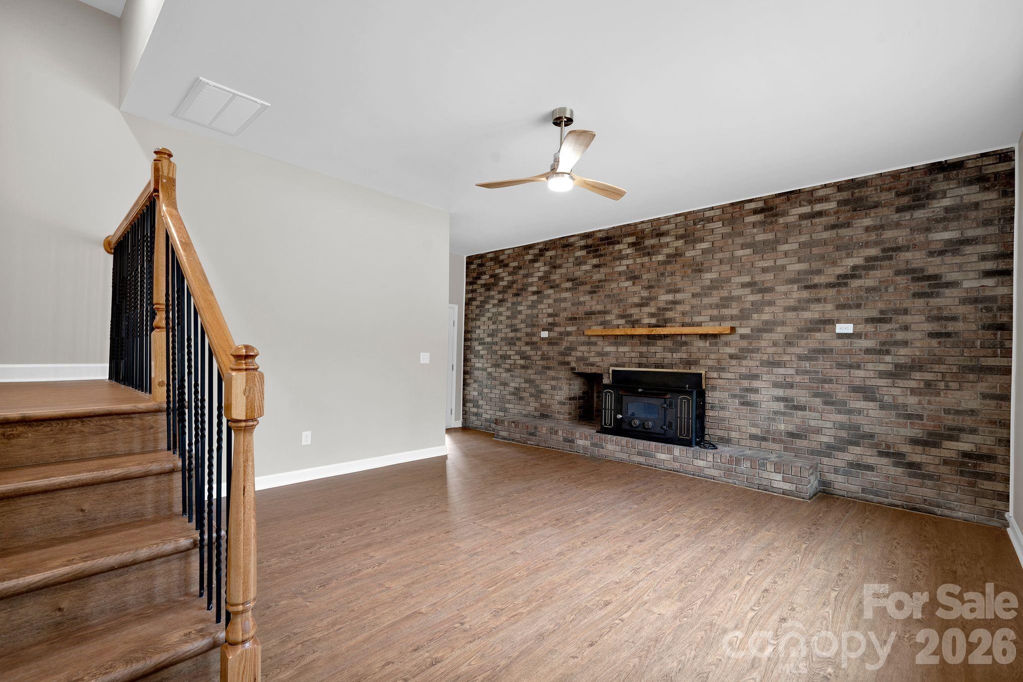 6125 Holland Drive Unit: 6