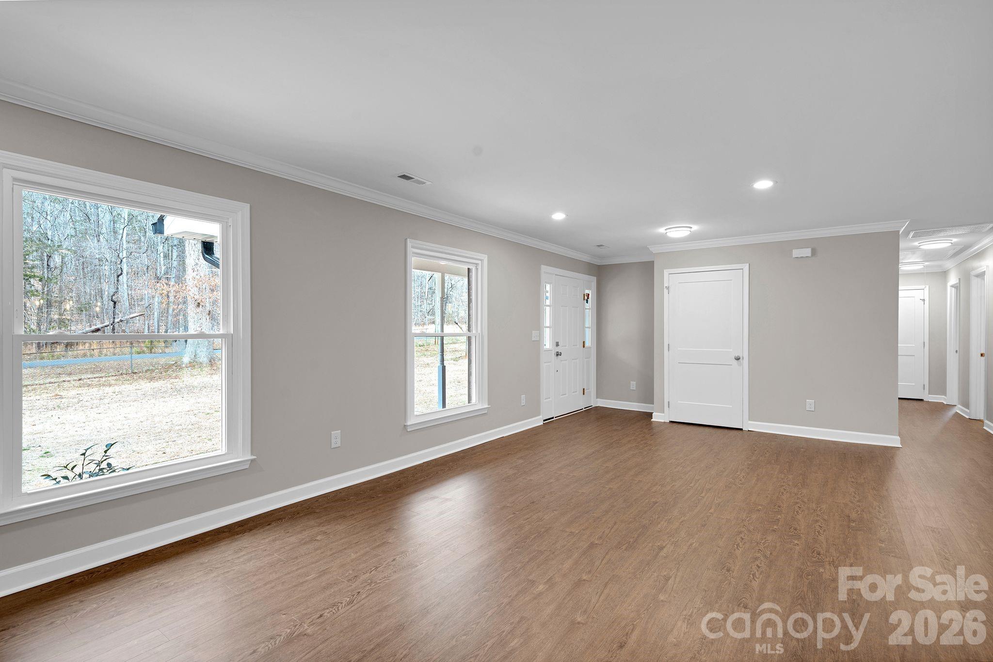 6125 Holland Drive Unit: 6
