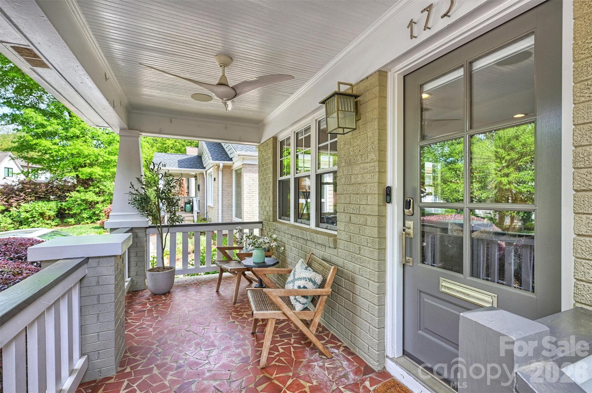 1734 Club Road