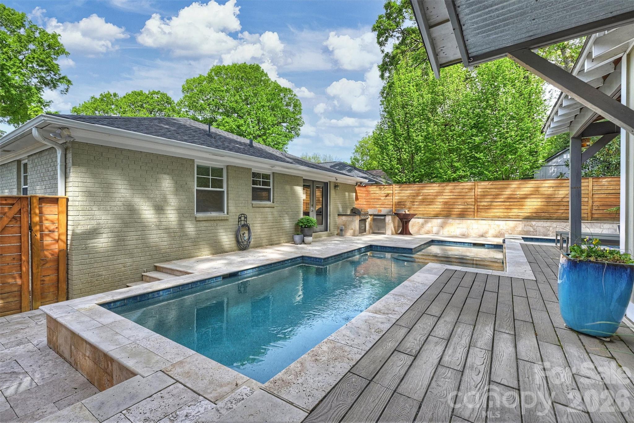 1734 Club Road