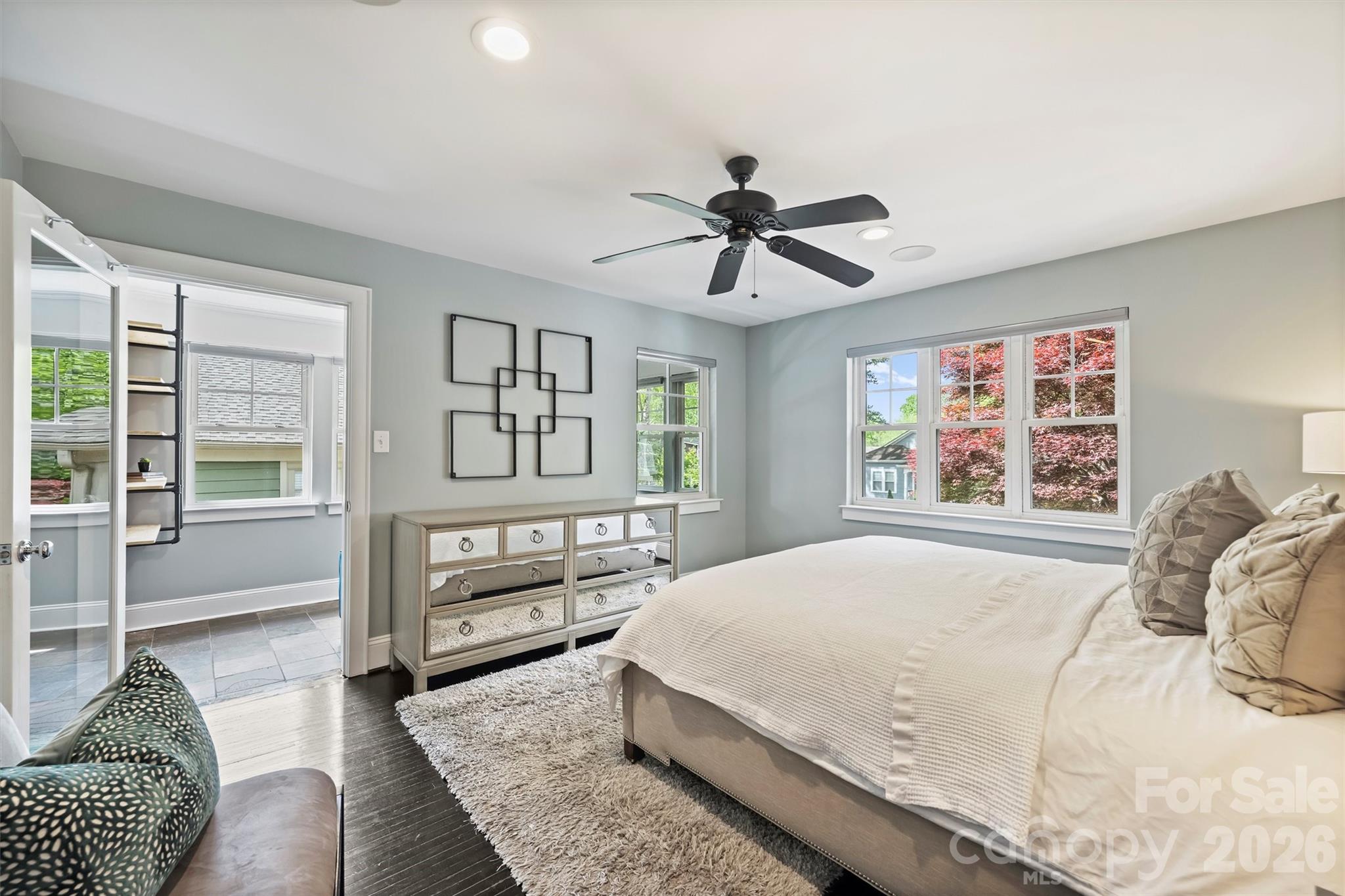 1734 Club Road