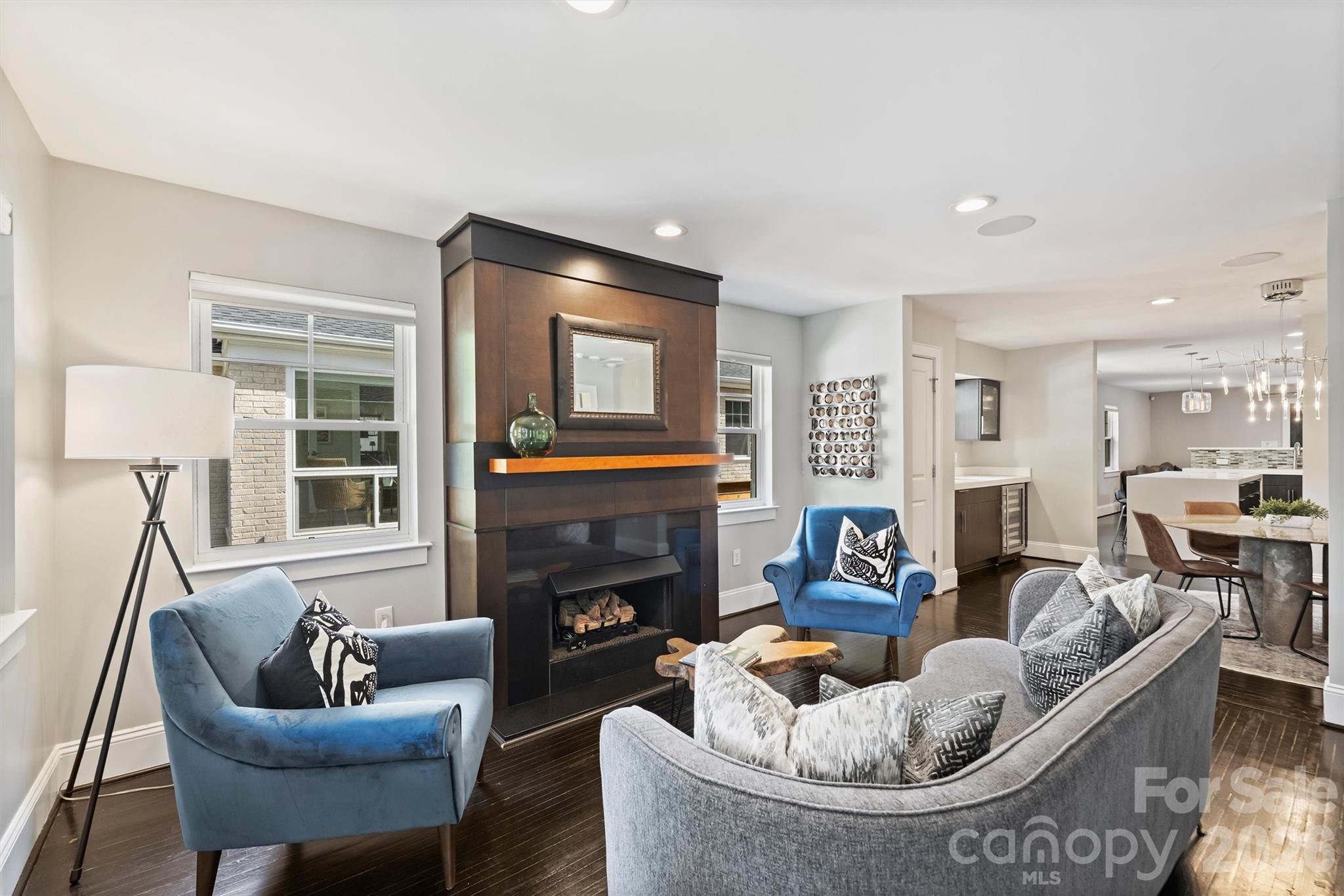 1734 Club Road