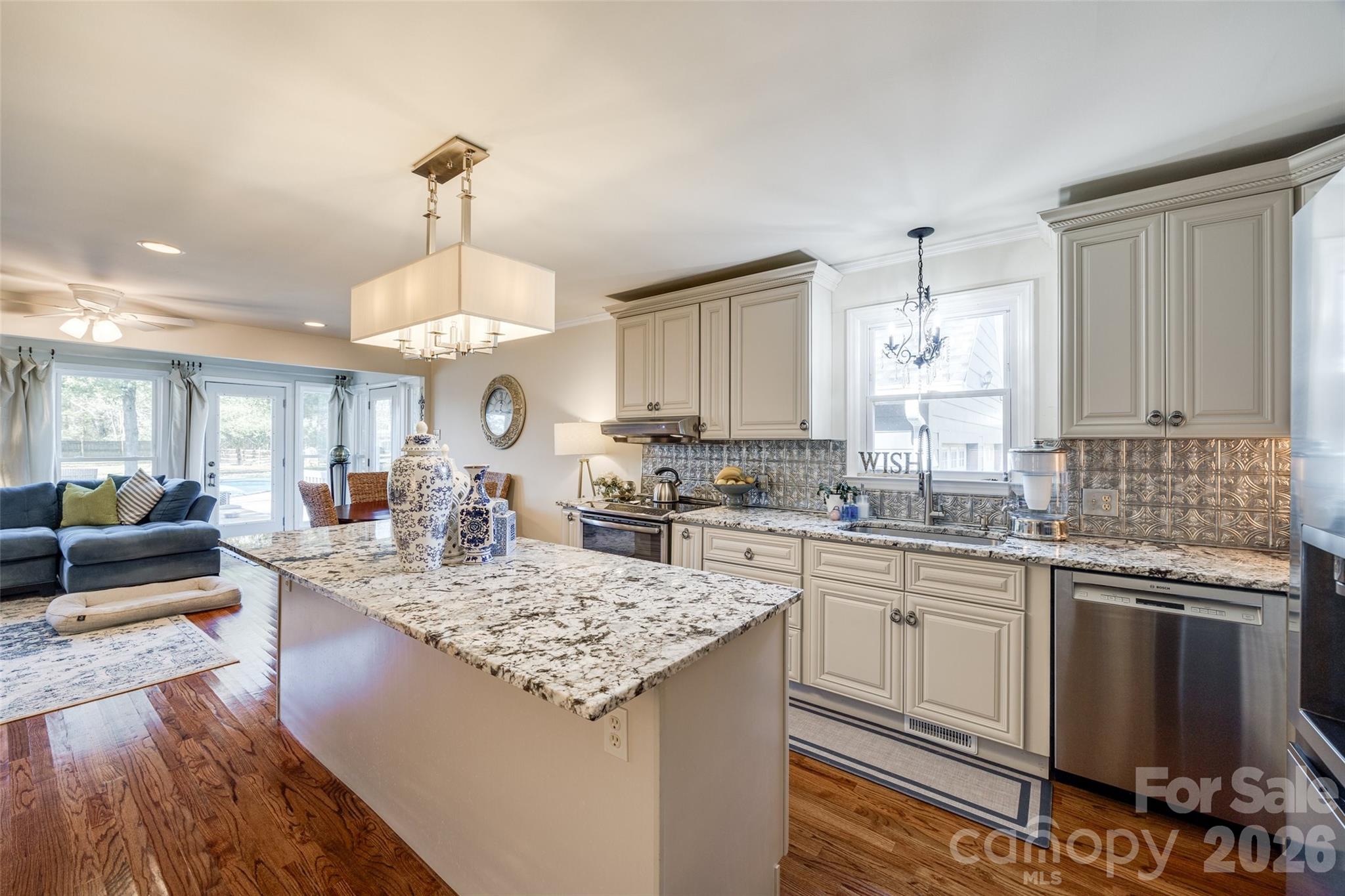 2915 Timber Ridge Lane